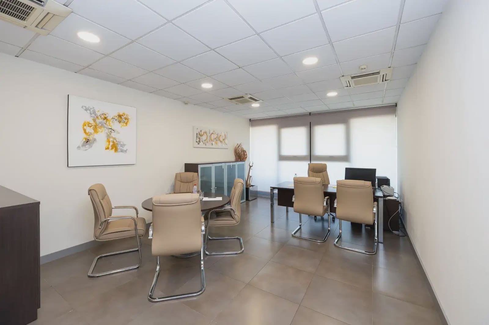 Local Comercial en Peligros en venta - 2.100.000 € (Ref: 9837002)