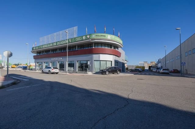 Local Comercial en Peligros en venta - 2.100.000 € (Ref: 9837002)