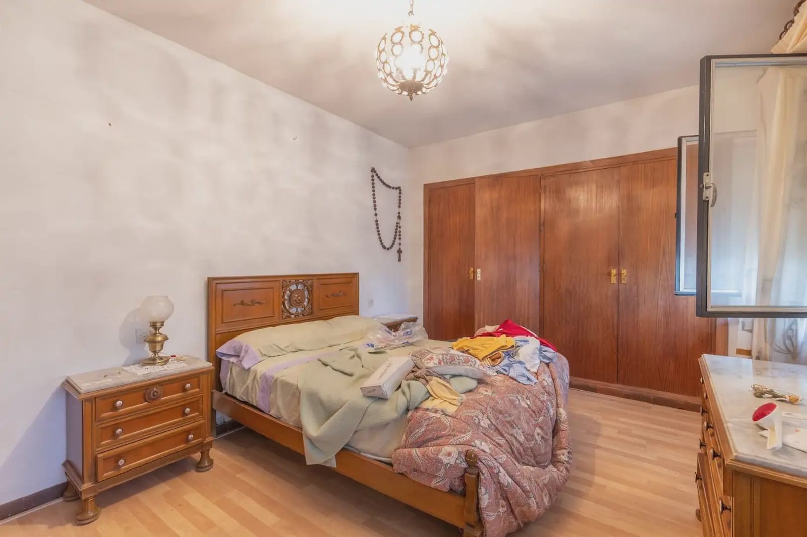 Villa te koop in La Zubia met garage - € 1.100.000 (Ref: 9837004)