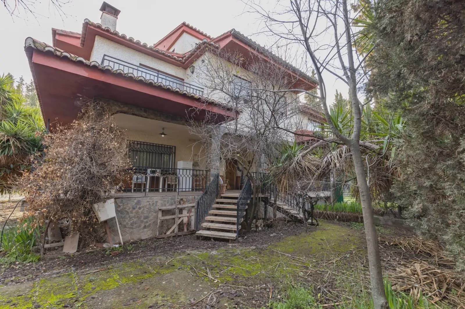 Villa te koop in La Zubia met garage - € 1.100.000 (Ref: 9837004)