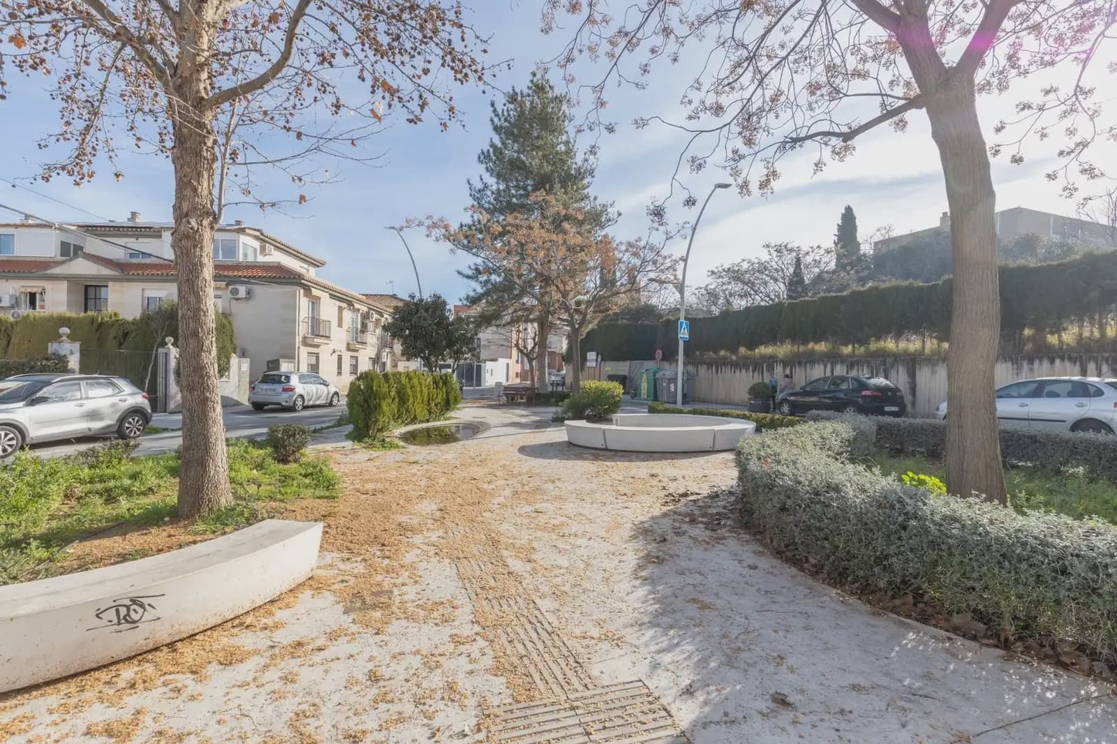 Villa te koop in La Zubia met garage - € 1.100.000 (Ref: 9837004)