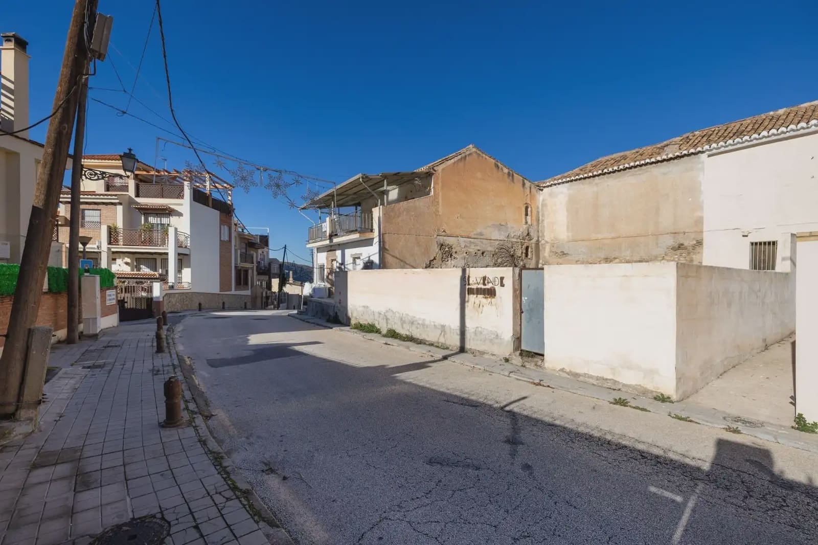 Byggegrund til salg i Granada by - € 82.000 (Ref: 9837005)