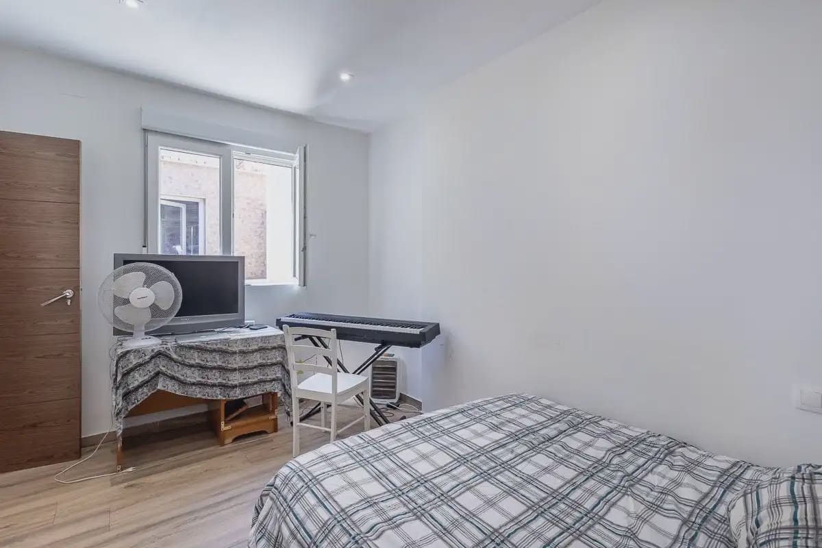 Takvåning till salu i Granada stad - 339 000 € (Ref: 9837007)