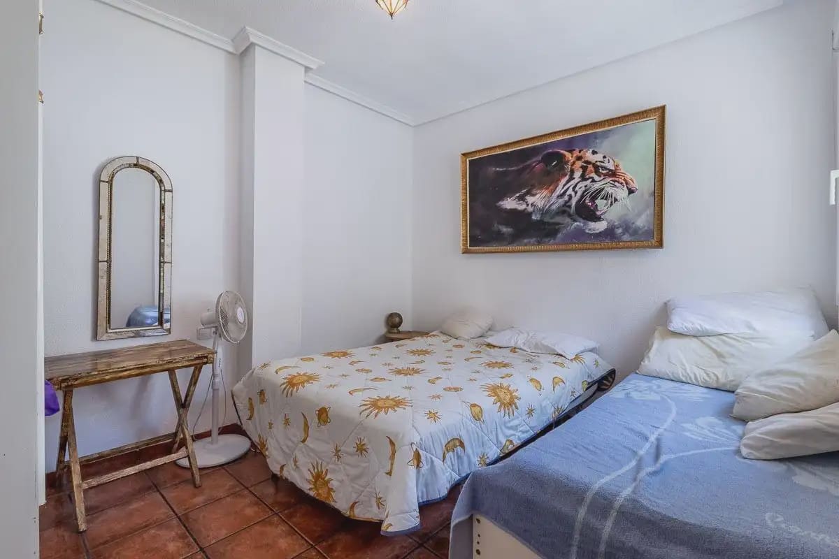 Takvåning till salu i Granada stad - 339 000 € (Ref: 9837007)