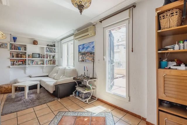 Penthouse til salg i Centro - Sagrario, Granada by - € 339.000 (Ref: 9837007)