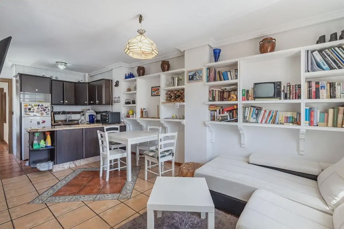 Takvåning till salu i Granada stad - 339 000 € (Ref: 9837007)