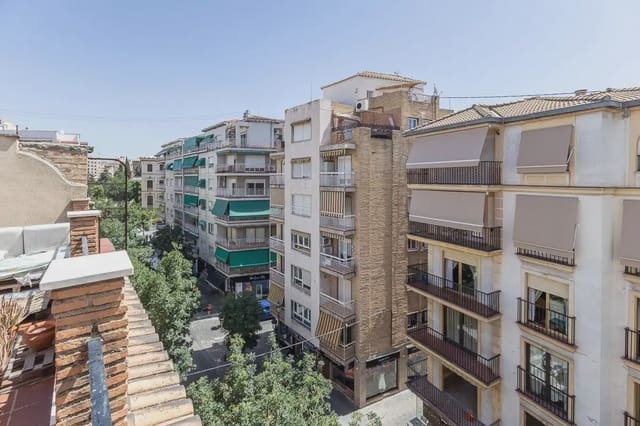Penthouse til salg i Centro - Sagrario, Granada by - € 339.000 (Ref: 9837007)