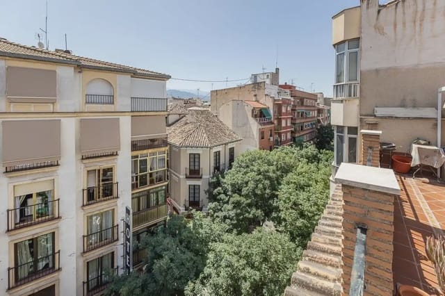 Penthouse til salg i Centro - Sagrario, Granada by - € 339.000 (Ref: 9837007)