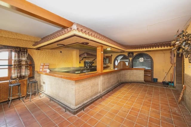 Finca/Herregård til salgs i Güevéjar - € 800 000 (Ref: 9837010)