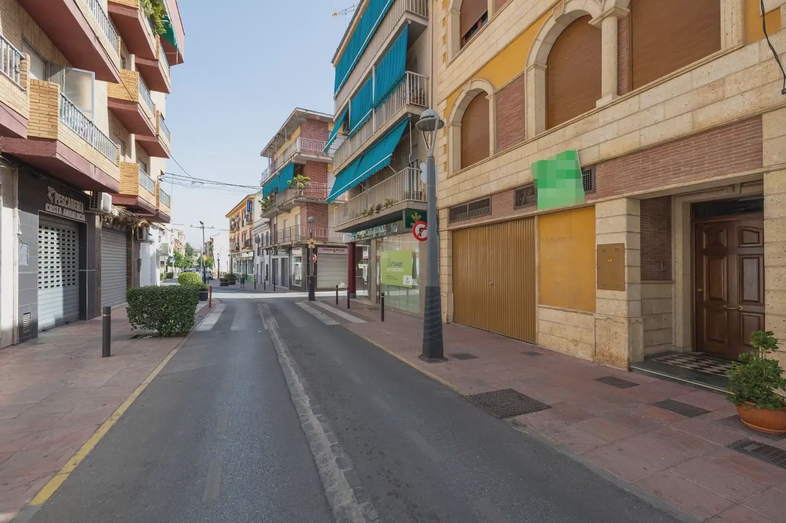 Local Comercial en Peligros en venta - 130.000 € (Ref: 9837012)