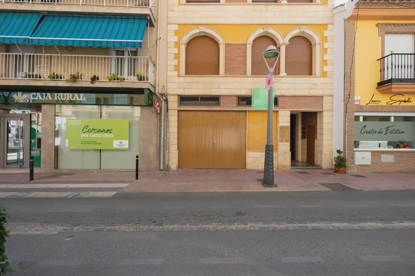 Local Comercial en Peligros en venta - 130.000 € (Ref: 9837012)