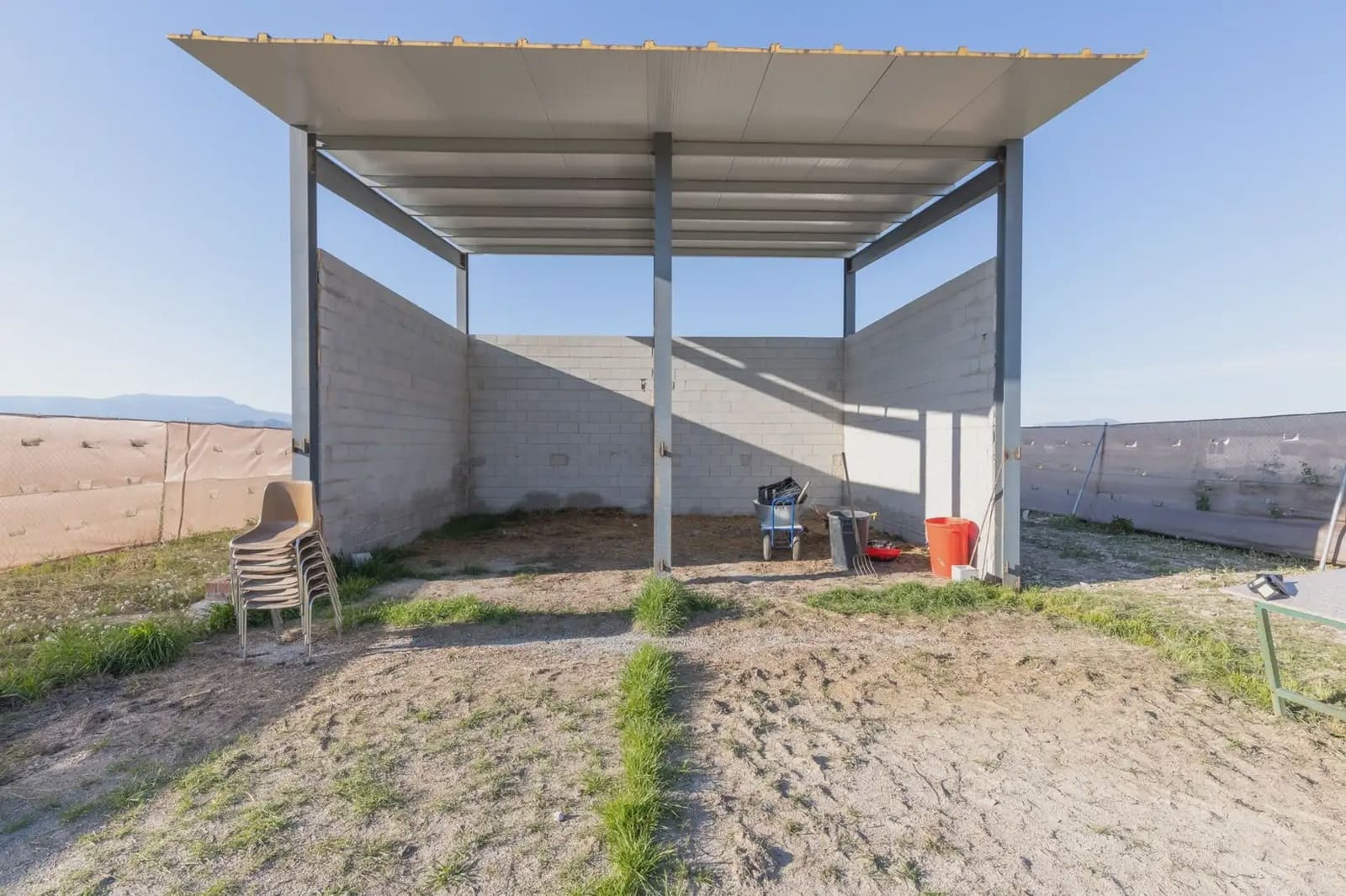 Grunde uden byggetilladelser til salg i Chauchina - € 85.000 (Ref: 9837013)