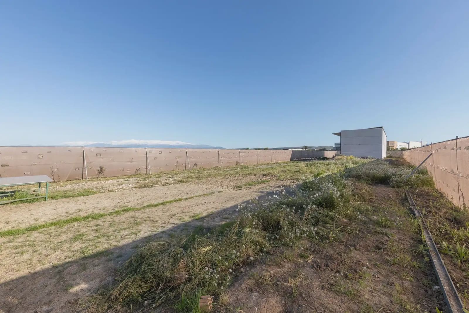 Grunde uden byggetilladelser til salg i Chauchina - € 85.000 (Ref: 9837013)