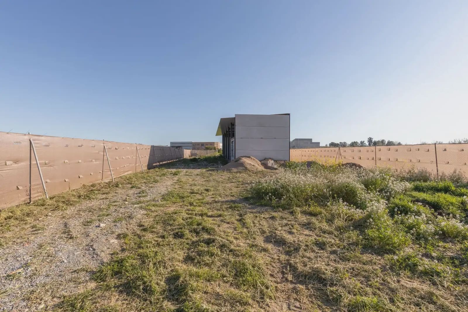 Grunde uden byggetilladelser til salg i Chauchina - € 85.000 (Ref: 9837013)