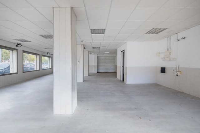 Erhverv til salg i Zaidin, Granada by - € 299.000 (Ref: 9837015)