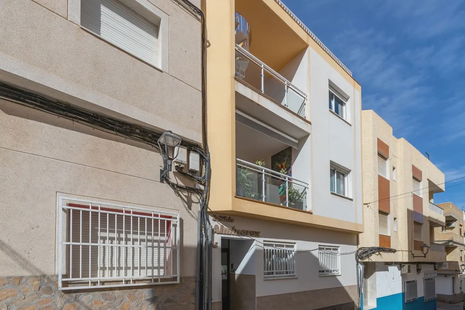 Flat for sale in Garrucha with garage - € 275,000 (Ref: 9837017)