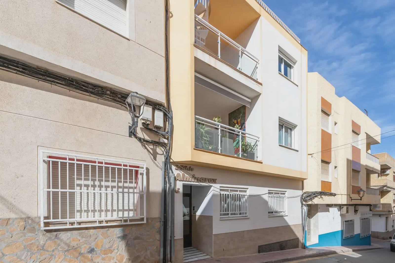 Flat for sale in Garrucha with garage - € 275,000 (Ref: 9837017)