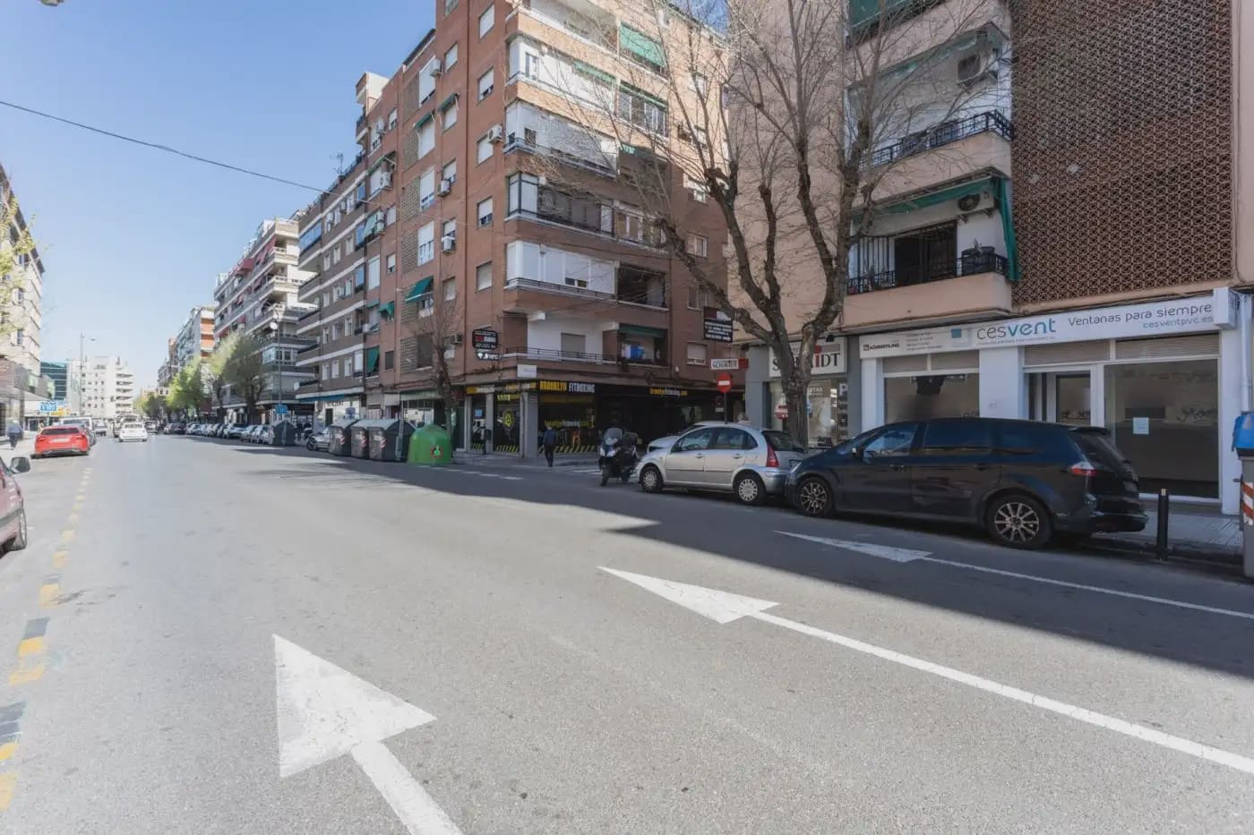 Local Comercial en Granada ciudad en venta - 125.000 € (Ref: 9837018)