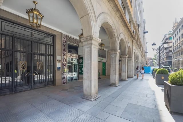 Erhverv til salg i San Matías - Realejo, Granada by - € 295.000 (Ref: 9837023)