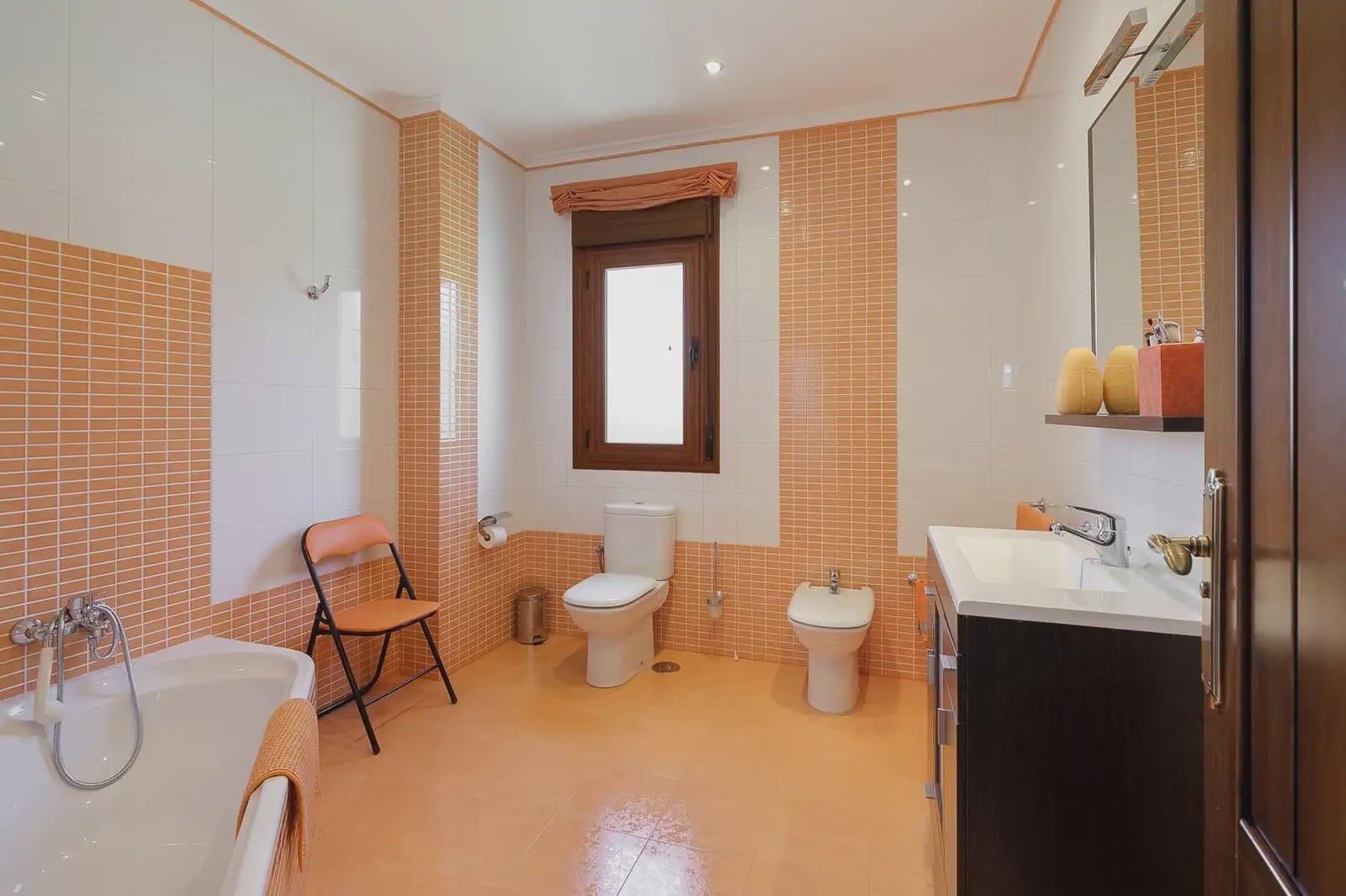 Finca/Country House for sale in Montefrio with pool garage - € 790,000 (Ref: 9837025)