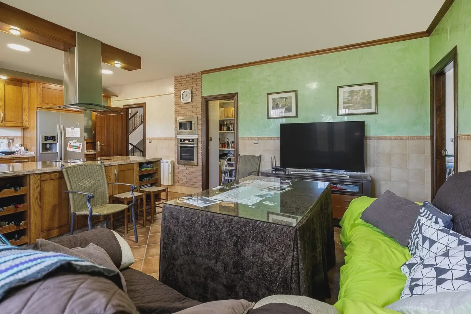 Finca/Country House for sale in Montefrio with pool garage - € 790,000 (Ref: 9837025)