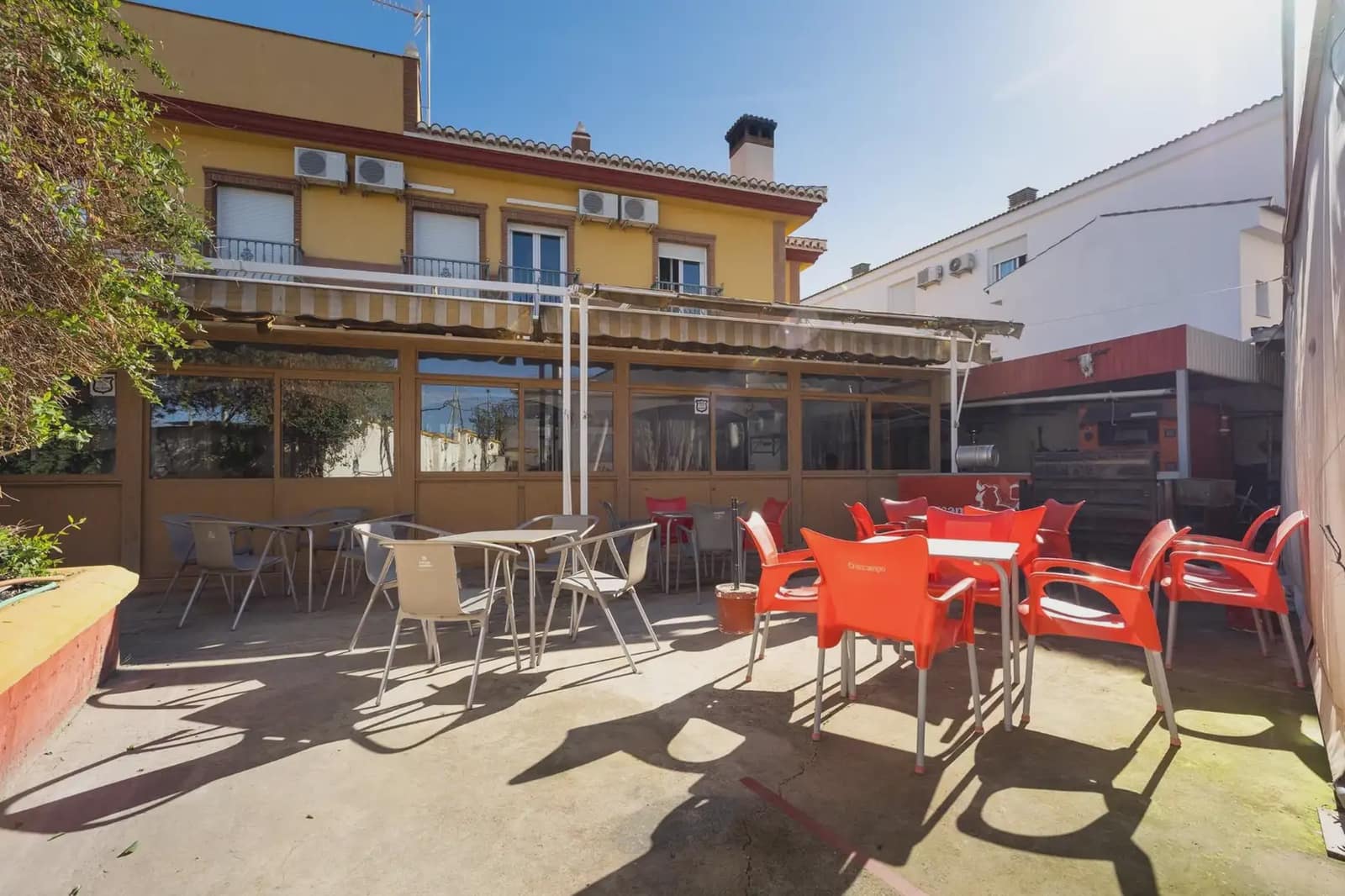 Virksomhed til salg i Ventas de Huelma - € 549.000 (Ref: 9837027)
