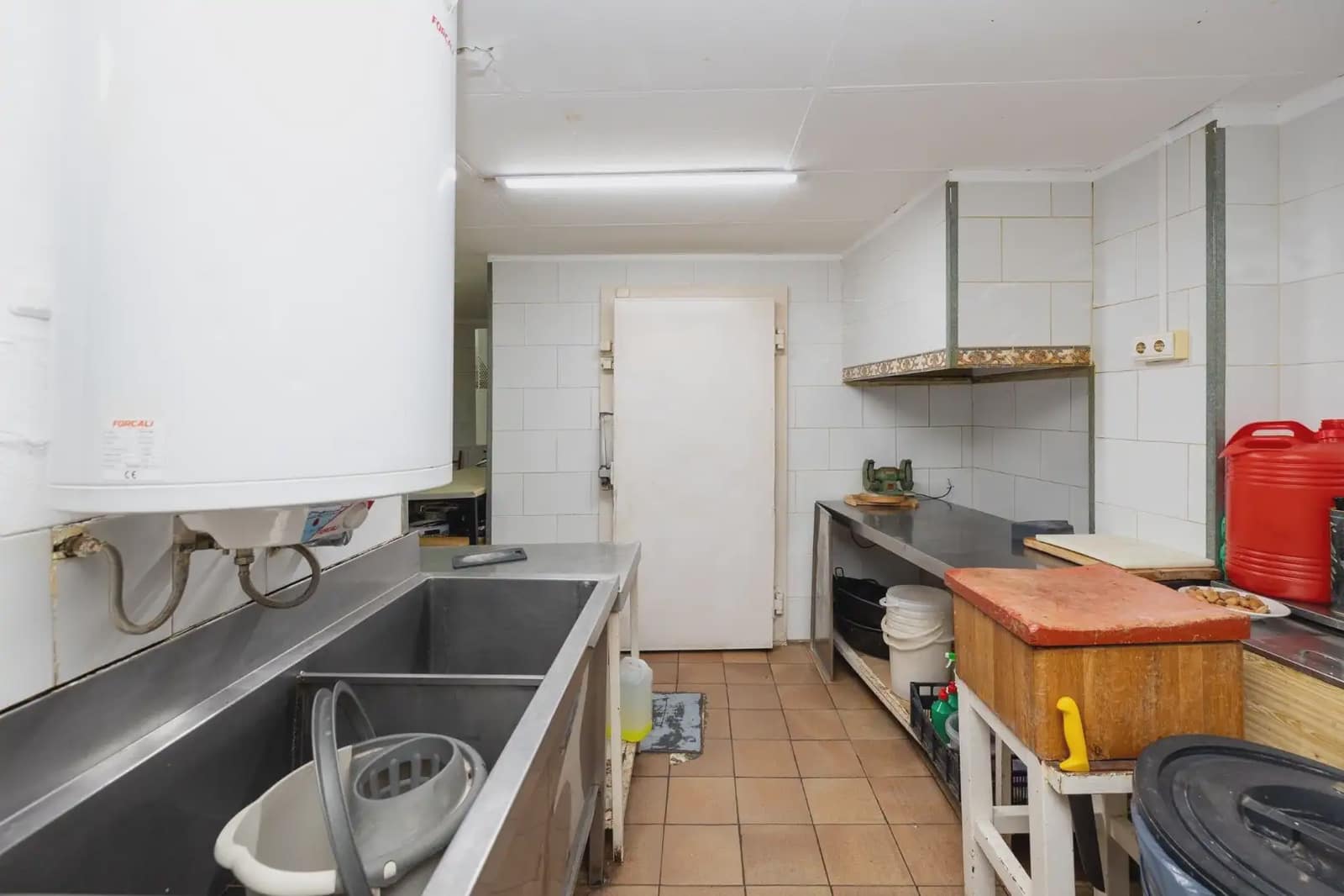 Virksomhed til salg i Ventas de Huelma - € 549.000 (Ref: 9837027)