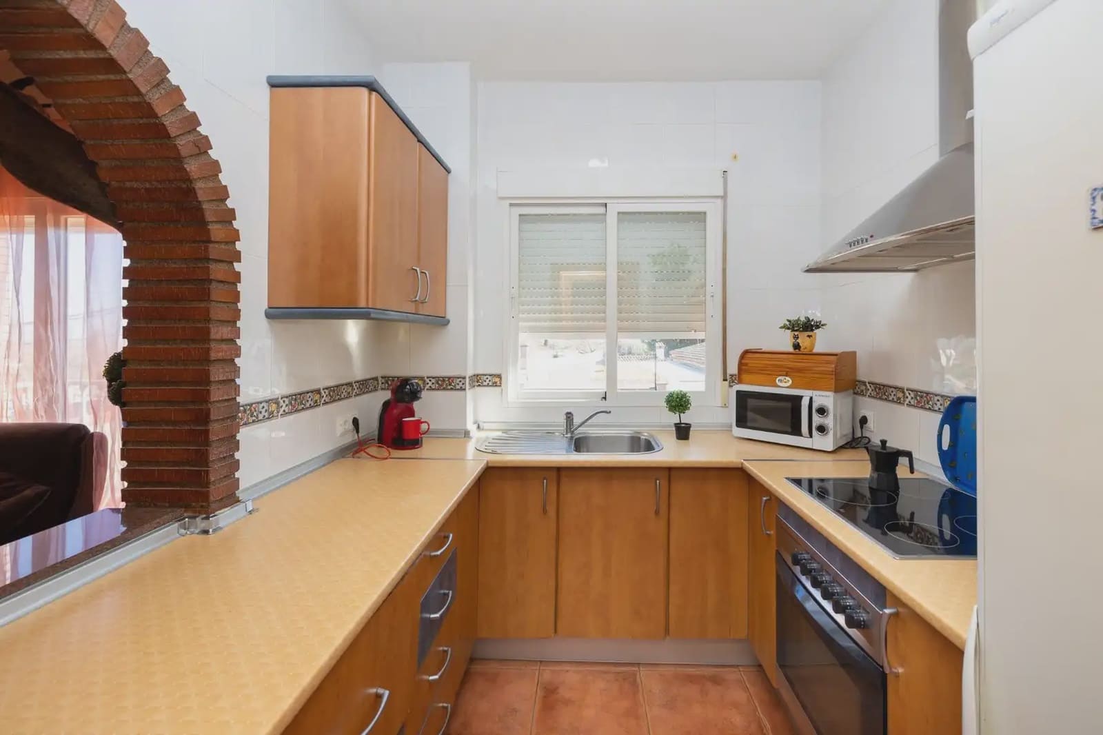 Virksomhed til salg i Ventas de Huelma - € 549.000 (Ref: 9837027)