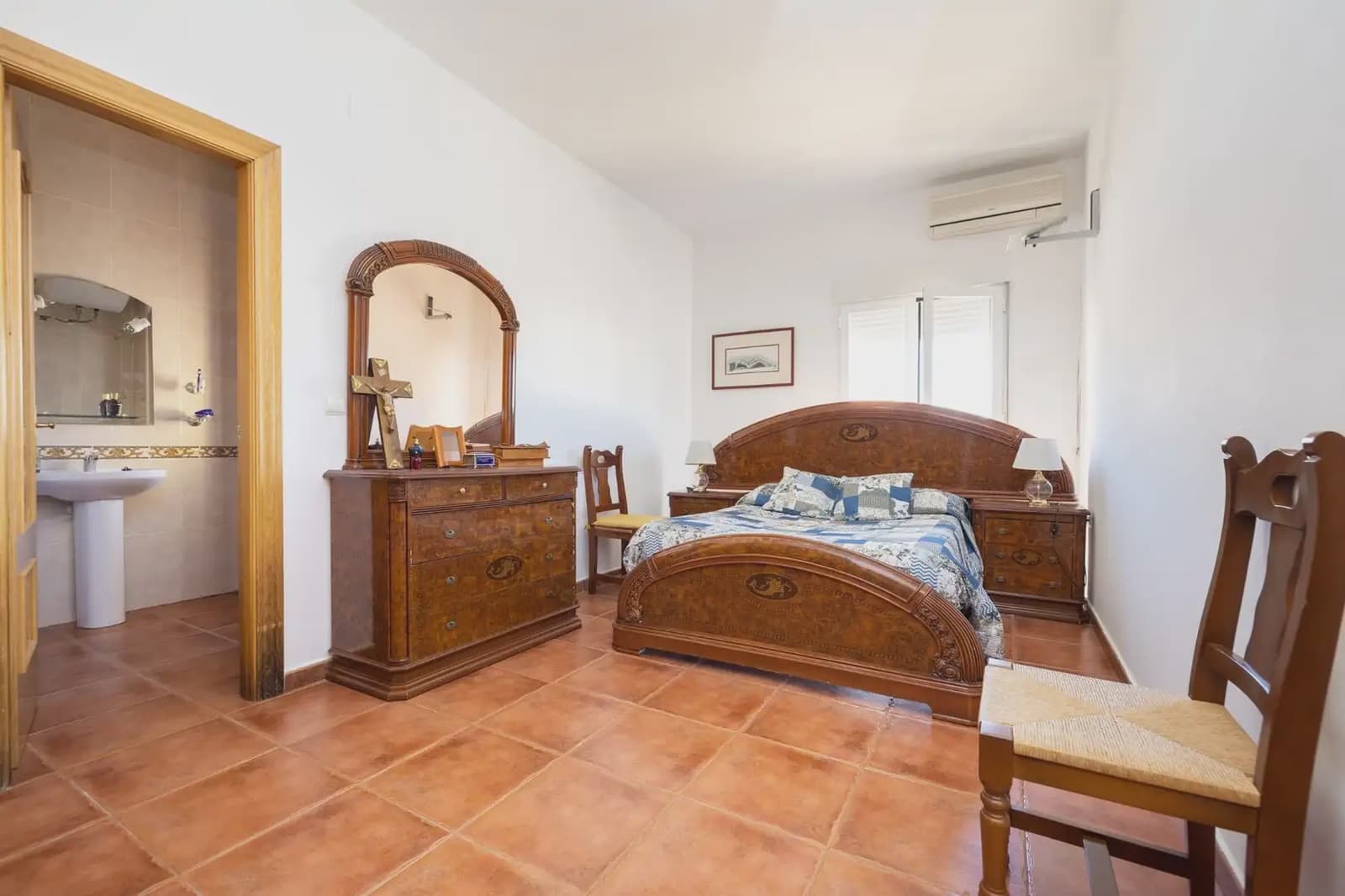 Virksomhed til salg i Ventas de Huelma - € 549.000 (Ref: 9837027)