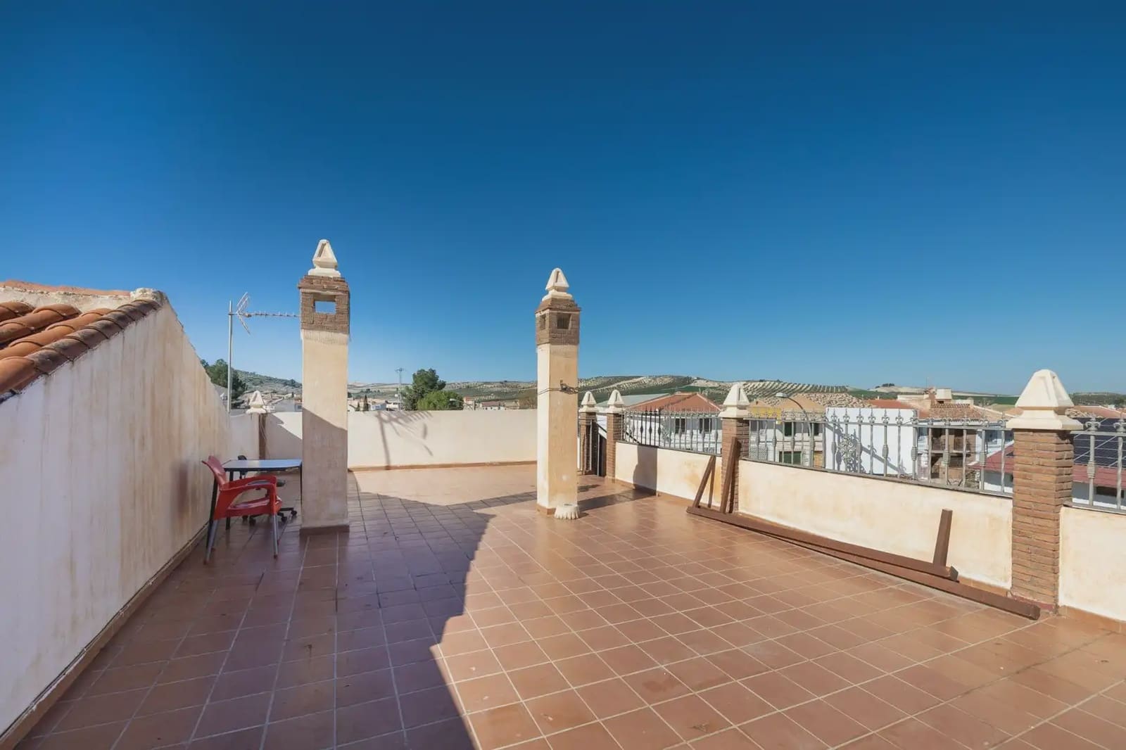 Virksomhed til salg i Ventas de Huelma - € 549.000 (Ref: 9837027)