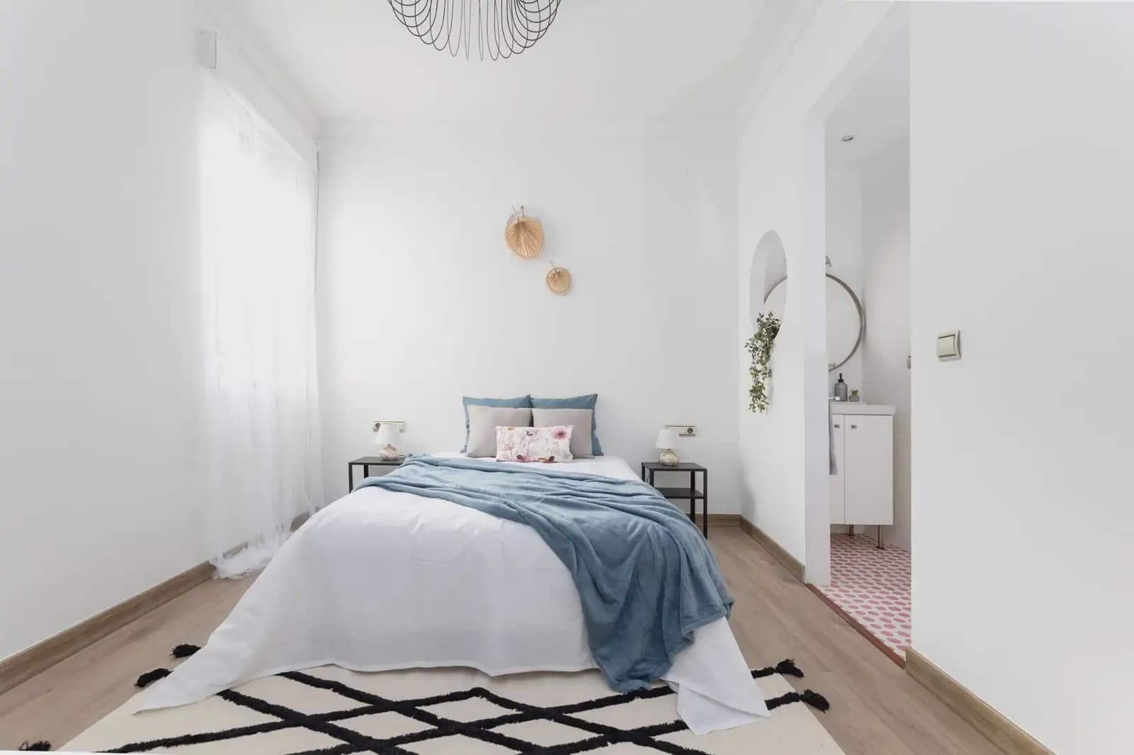 Leilighet til salgs i Granada by - € 299 000 (Ref: 9837028)