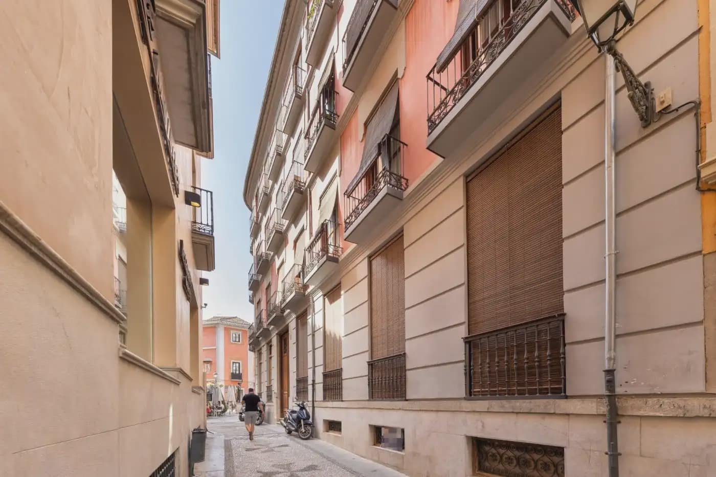 Gewerbe zu verkaufen in Granada Stadt - 100.000 € (Ref: 9837031)
