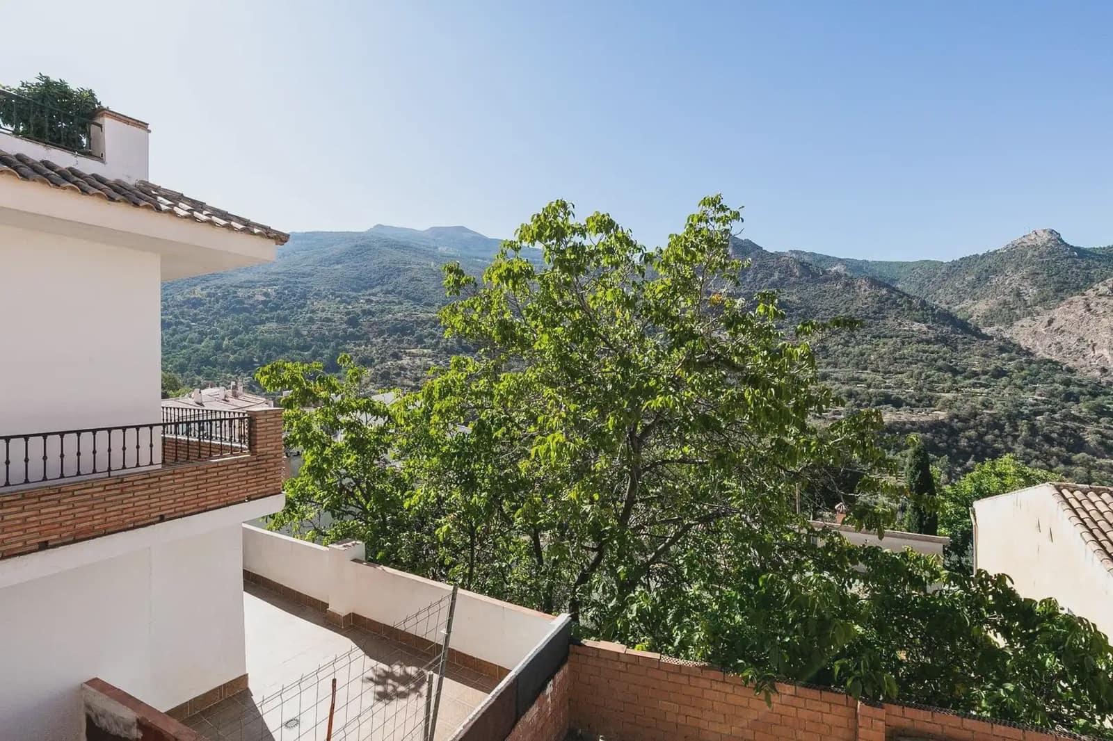 Building Plot for sale in Guejar Sierra - € 310,000 (Ref: 9837032)