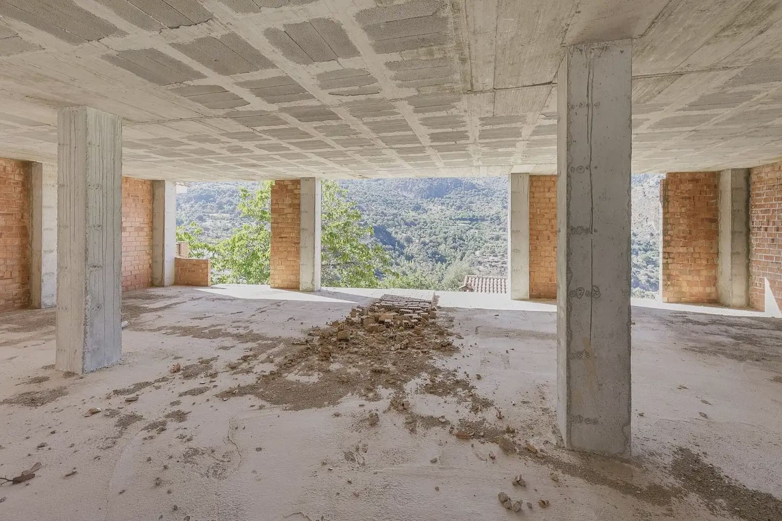 Building Plot for sale in Guejar Sierra - € 310,000 (Ref: 9837032)
