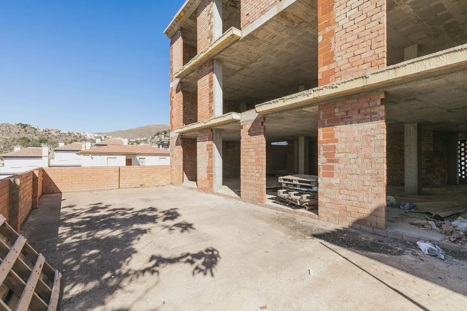 Building Plot for sale in Guejar Sierra - € 310,000 (Ref: 9837032)