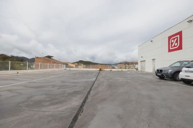 Commercial for sale in Castillo de Locubín - € 550,000 (Ref: 9837034)