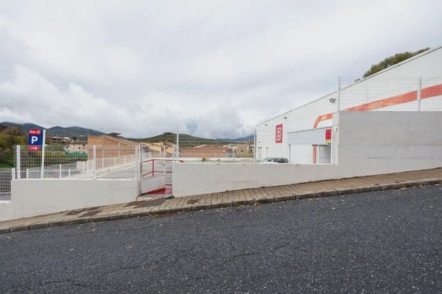 Commercial for sale in Castillo de Locubín - € 550,000 (Ref: 9837034)