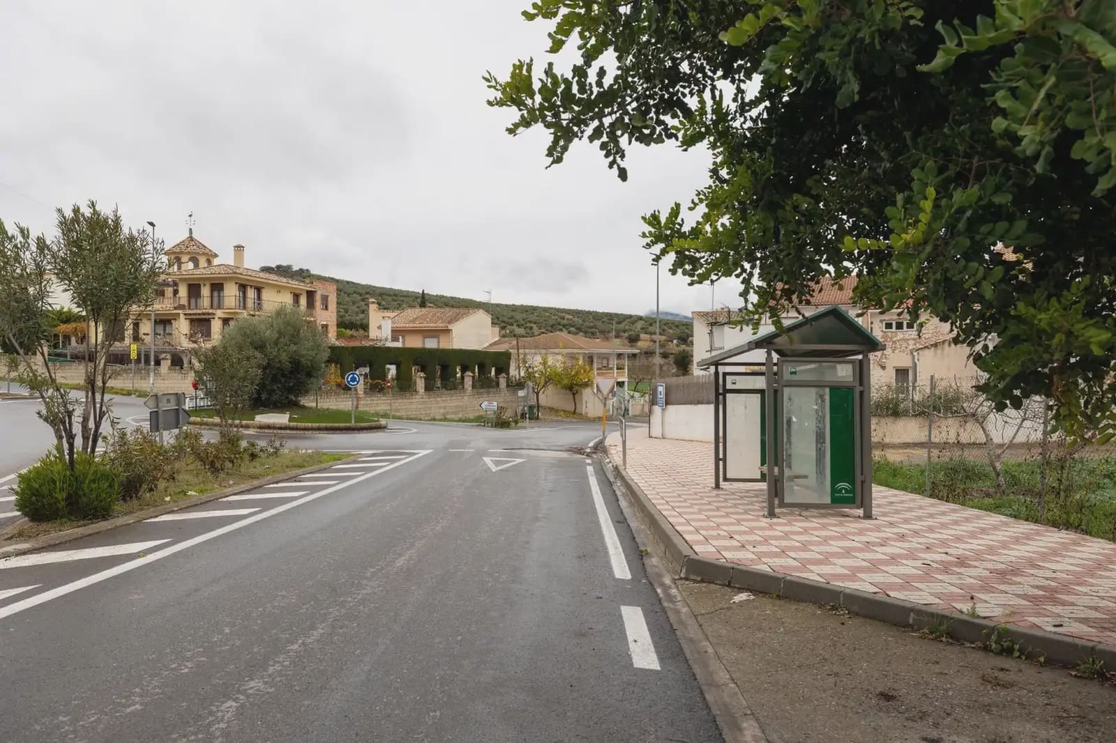 Commercial for sale in Castillo de Locubin - € 550,000 (Ref: 9837034)