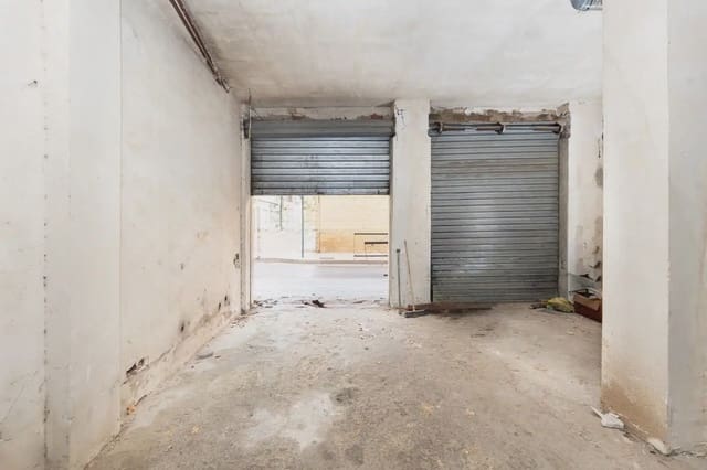Local Comercial en San Francisco Javier, Granada ciudad en venta - 159.900 € (Ref: 9837037)