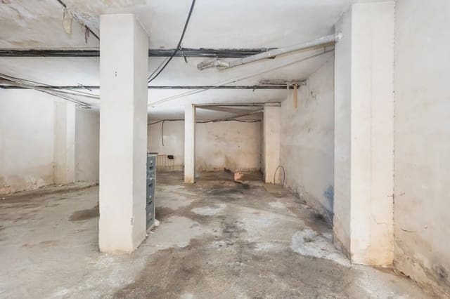 Local Comercial en San Francisco Javier, Granada ciudad en venta - 159.900 € (Ref: 9837037)