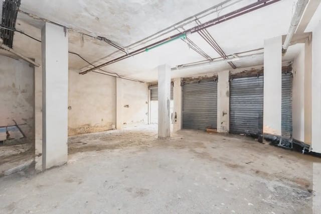 Local Comercial en San Francisco Javier, Granada ciudad en venta - 159.900 € (Ref: 9837037)
