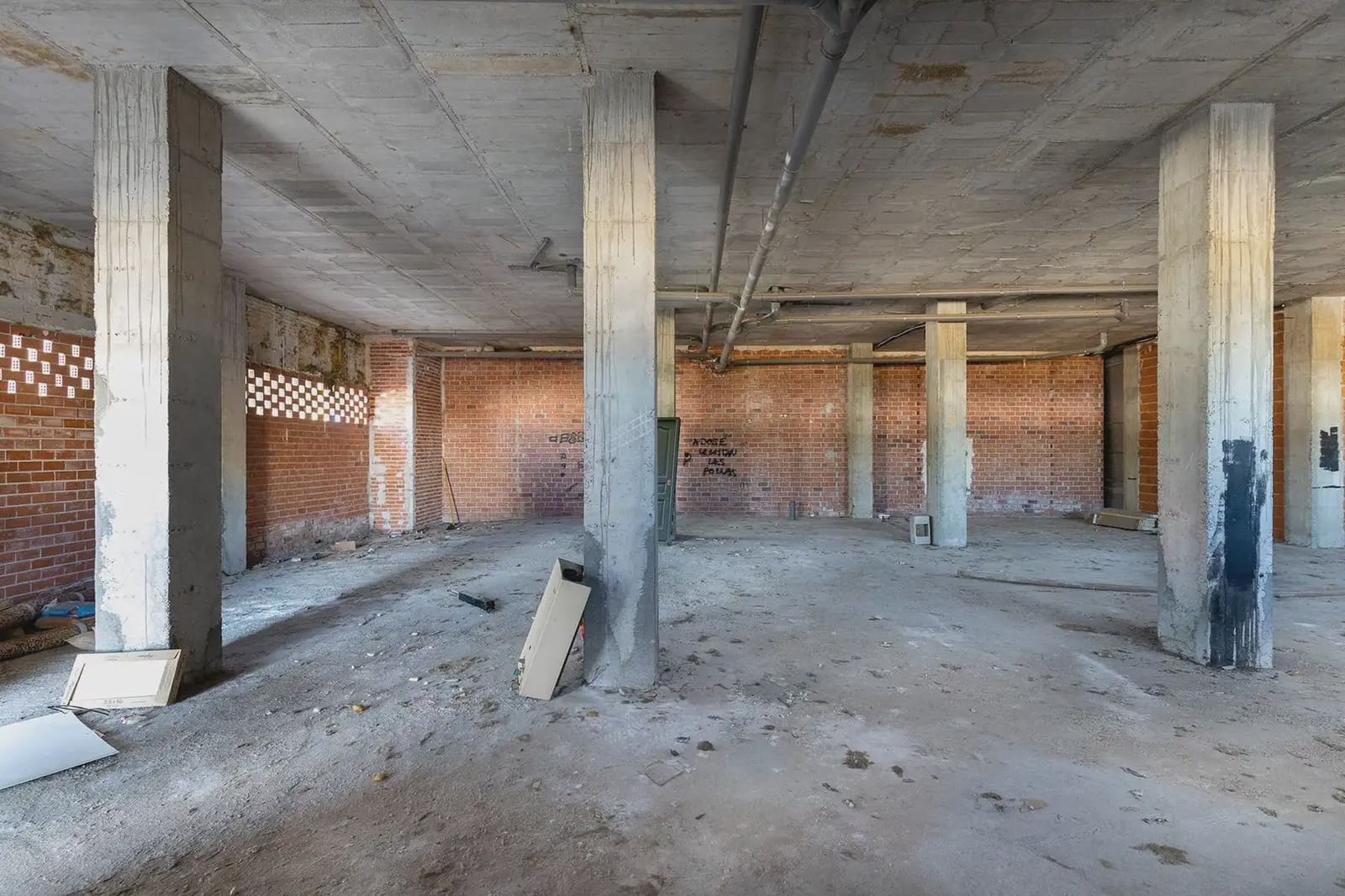 Commerciale in vendita in Armilla - 500.000 € (Rif: 9837039)