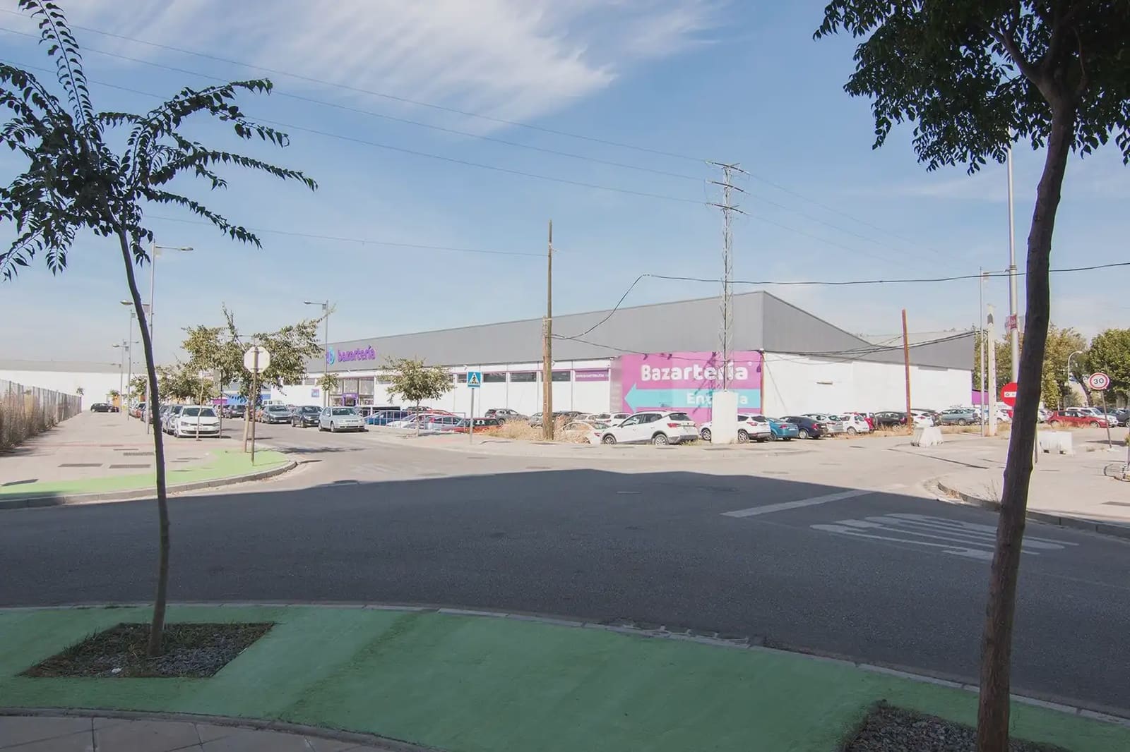 Commerciale in vendita in Armilla - 500.000 € (Rif: 9837039)
