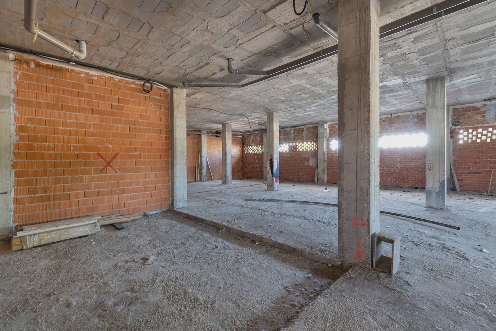 Commerciale in vendita in Armilla - 500.000 € (Rif: 9837039)