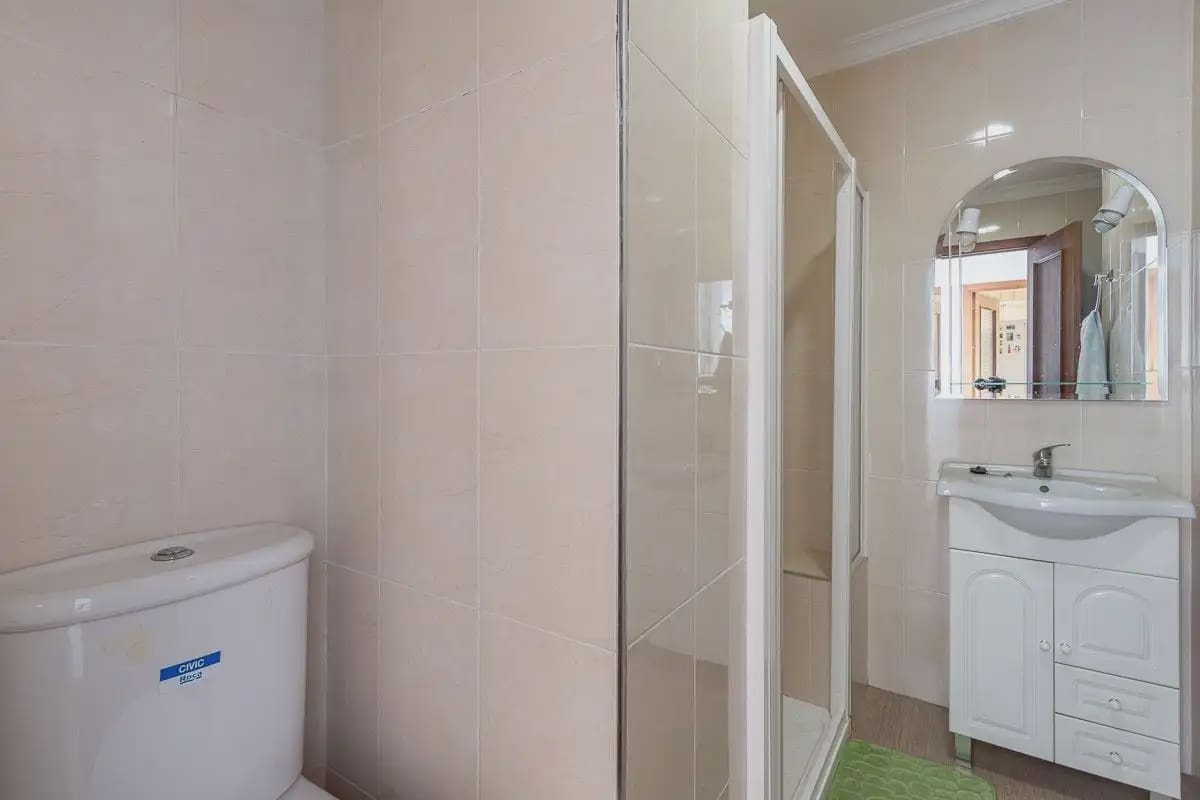 Flat for sale in Guadix - € 120,000 (Ref: 9837041)