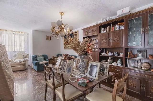 Lejlighed til salg i Guadix - € 120.000 (Ref: 9837041)