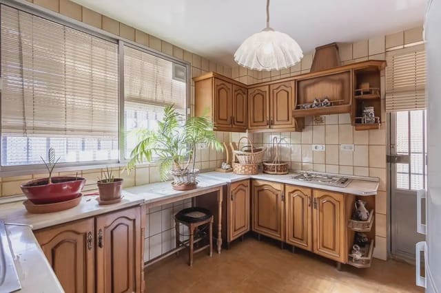 Lejlighed til salg i Guadix - € 120.000 (Ref: 9837041)