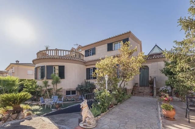 Villa til salg i Iznalloz med swimmingpool garage - € 398.000 (Ref: 9837042)