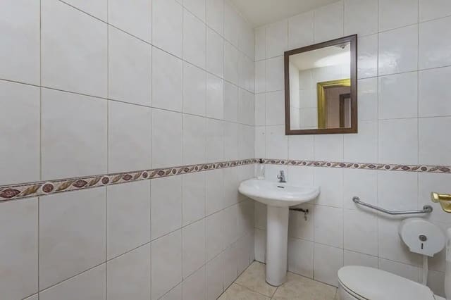 Local Comercial en Avda. Federico Garcia Lorca - Nueva Estación Autobuses, Granada ciudad en venta - 149.000 € (Ref: 9837044)