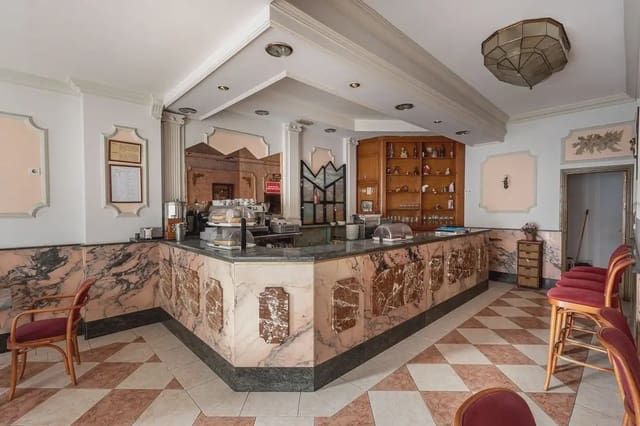 Local Comercial en Avda. Federico Garcia Lorca - Nueva Estación Autobuses, Granada ciudad en venta - 149.000 € (Ref: 9837044)